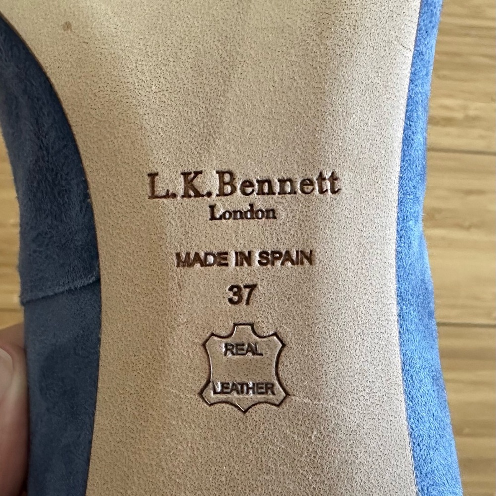 LK Bennett Classic Fern Suede Pointed Toe Courts, size UK 37 - Picture 6 of 7